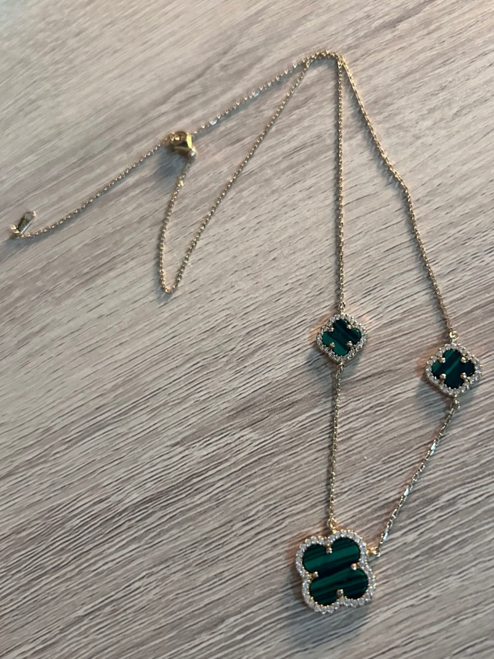 Beautiful 925 sterling silver Malachite pendant Necklace